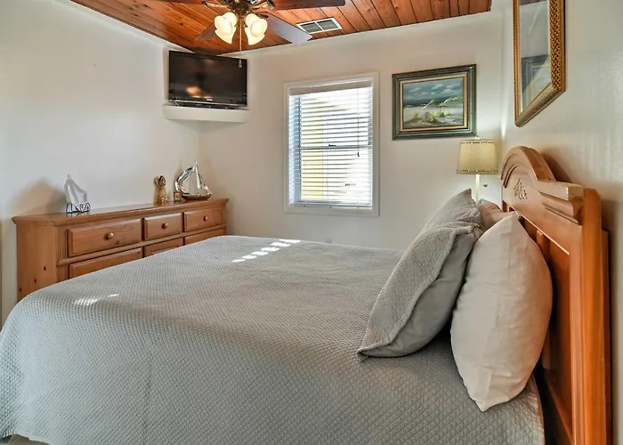 Steps To Beach, Cabana: Indian Shores Ferienhaus